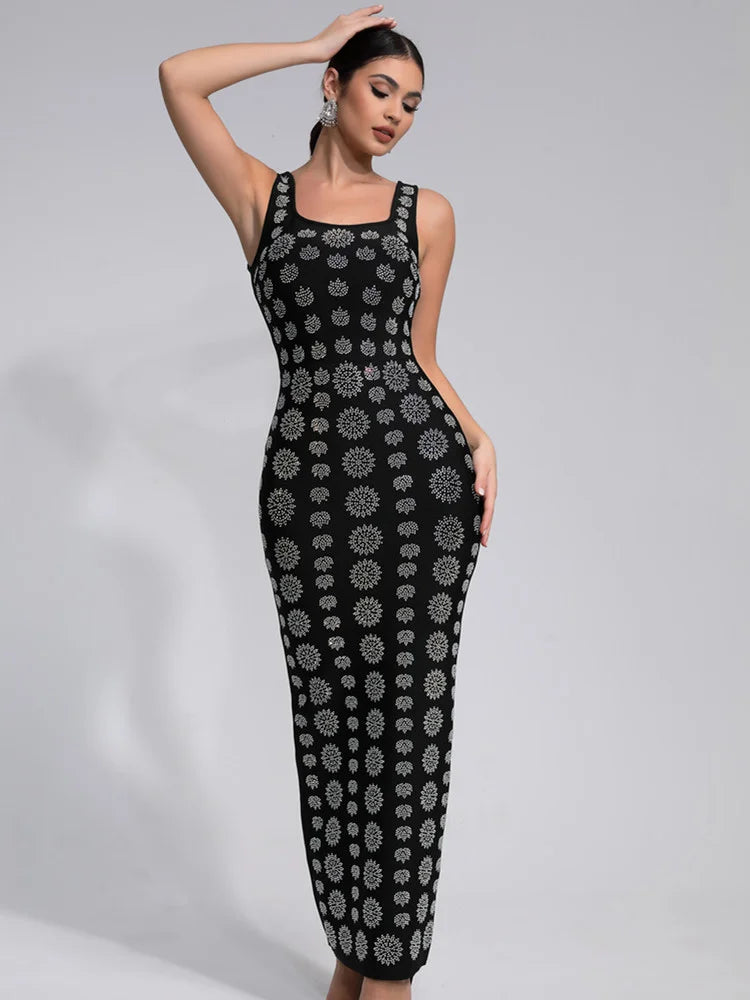 Floor-length dress with sequins