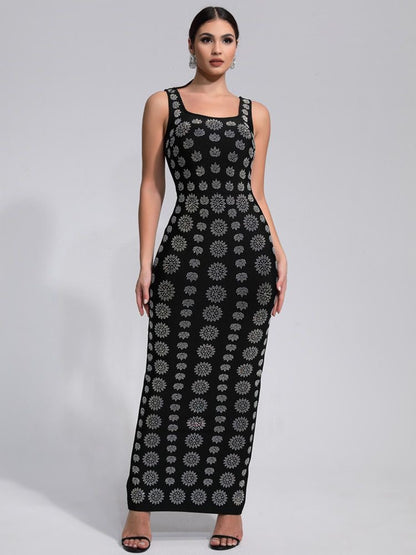 Floor-length dress with sequins