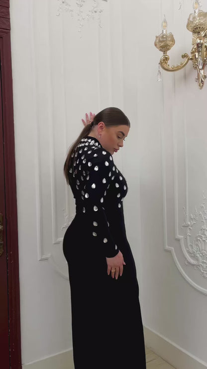 Slim-fit long dress